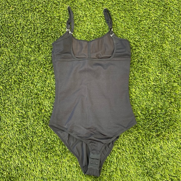 Shapewear - Picture 4 of 13